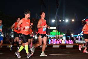 BIB: 460, 27006
                            <button type="button" onclick="openModal(15094870)" class="btn btn-primary btn-sm float-right btn-popup" data-toggle="modal" data-target=".modal-high-quality">
                        <i class="fas fa-shopping-cart"></i> Add to Cart
                    </button>
                                            <button type="button" onclick="isThisMe(15094870, true)" class="btn btn-success btn-sm float-right btn-popup btn-isme hidden" data-toggle="tooltip" data-placement="bottom" title="นี่คือรูปของคุณใช่ไหม คลิกที่นี่เพื่อเอาเข้าอัลบั้ม">
                        <i class="fas fa-plus"></i> Add to album
                    </button>
                    <button type="button" onclick="isThisMe(15094870, false)" class="btn btn-warning btn-sm float-right btn-popup btn-isnotme hidden">
                        <i class="fas fa-ban"></i> Remove from album
                    </button>